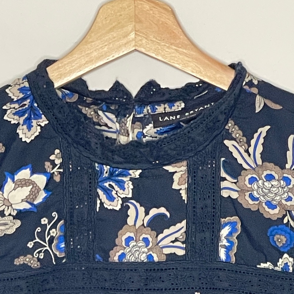 Lane Bryant Womens 16 Navy‎ Blue Floral Cotton Eyelet Lace Ruffle Sleeveless Top - Picture 4 of 10